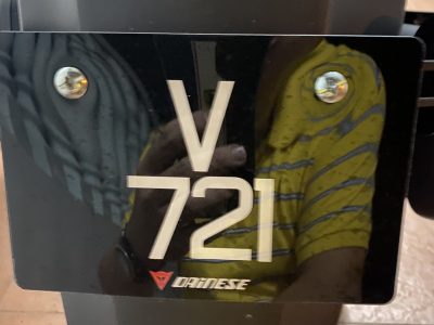 V721